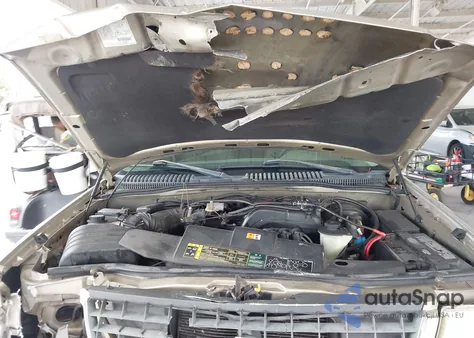 2002 Ford Explorer Xls z USA, uszkodzony, nr VIN 1FMZU62K92ZC99558